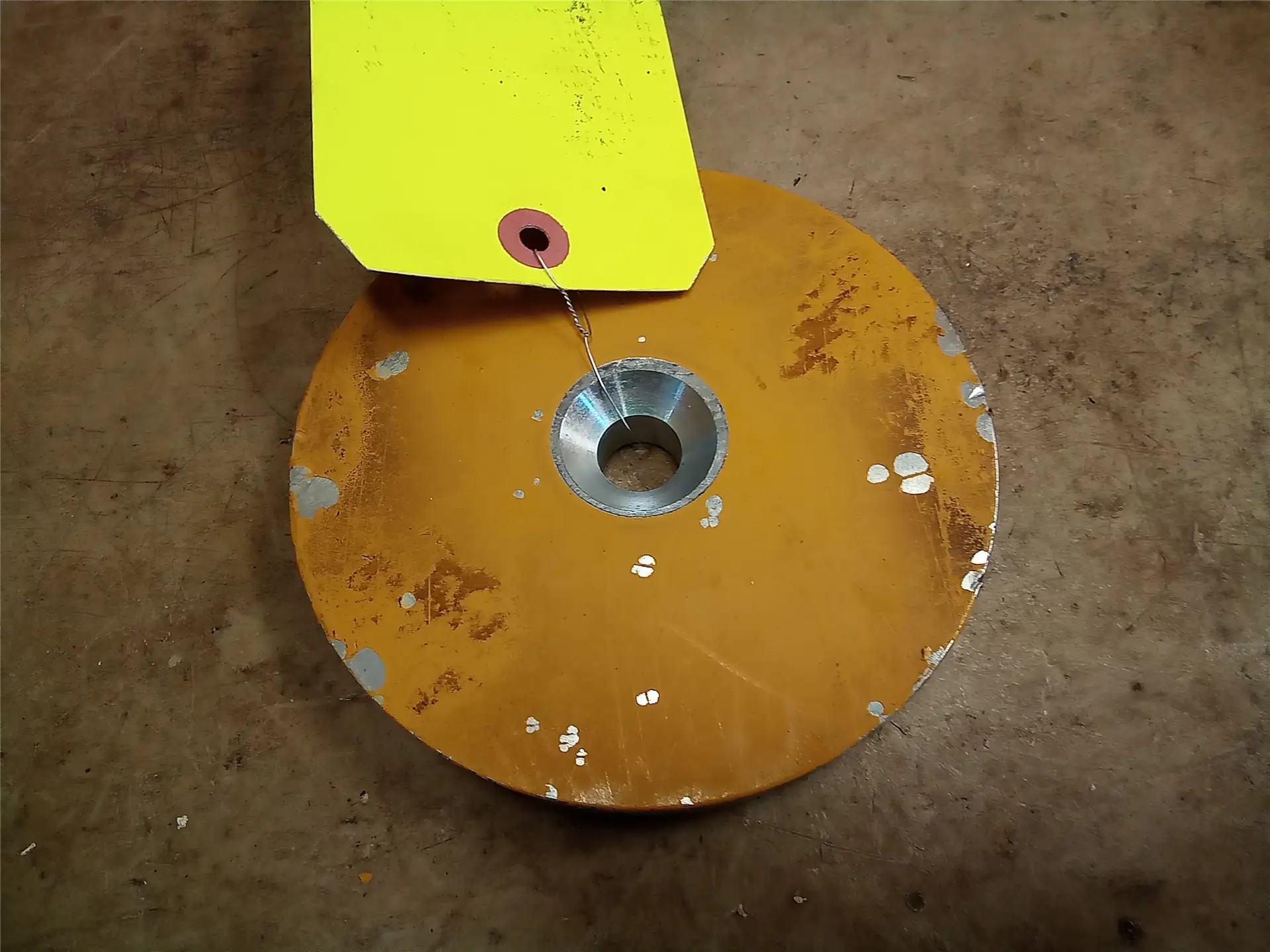 USED PLATE image