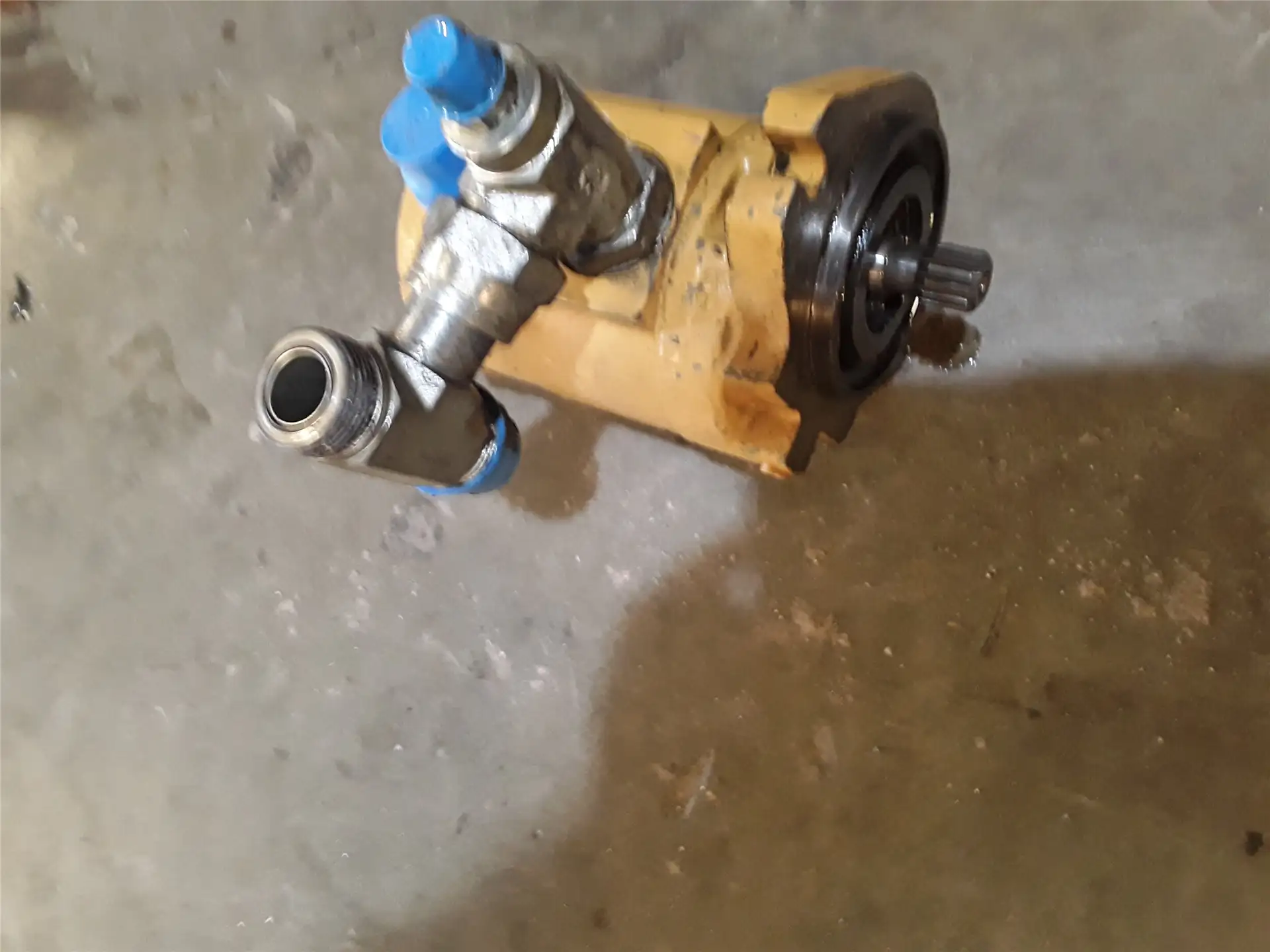 USED PUMP GP- GEAR image