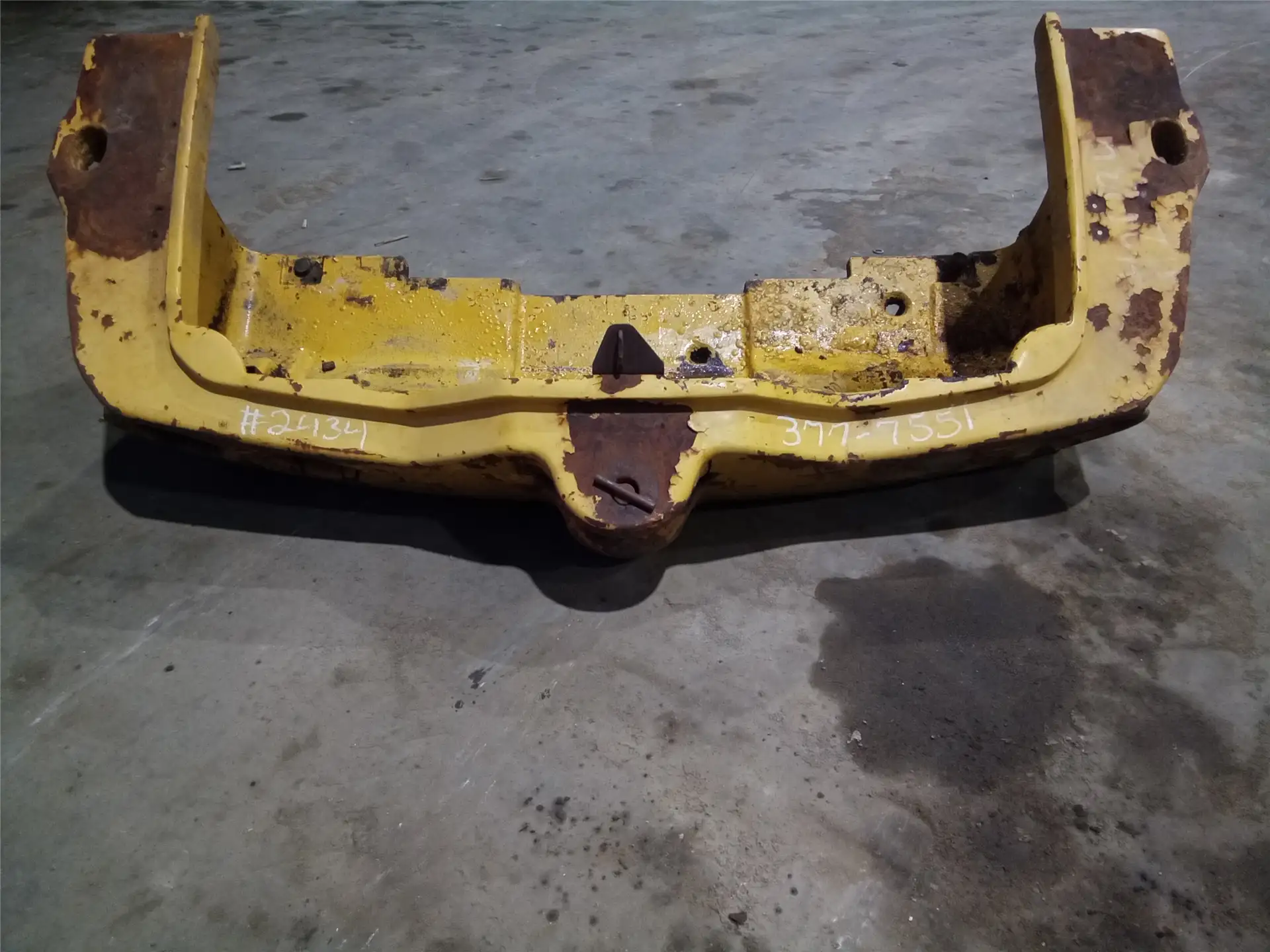 USED COUNTERWEIGHT image