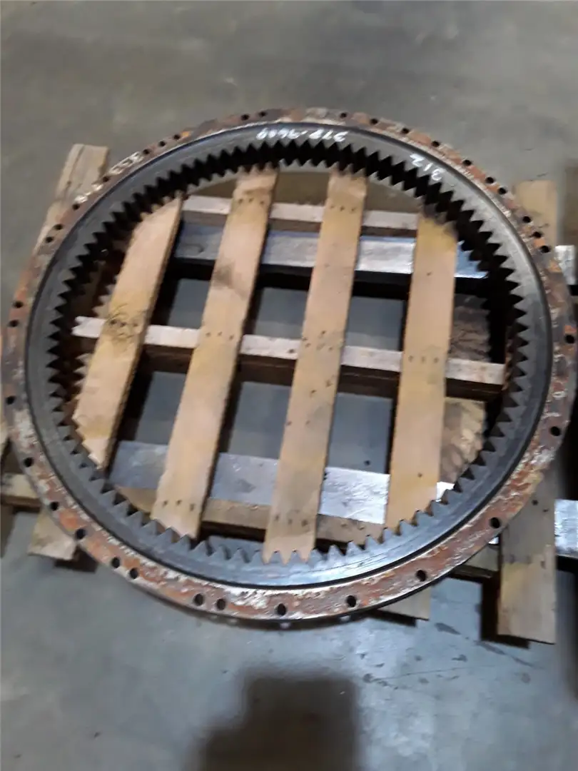 USED BEARING SWING image