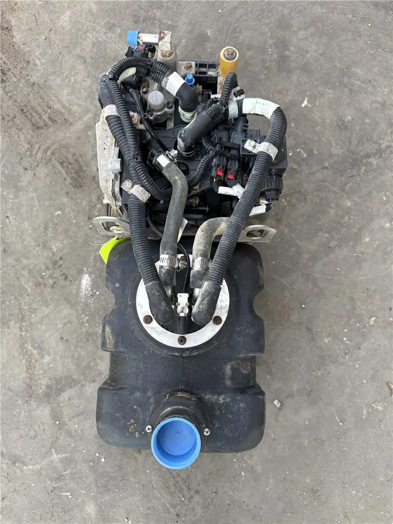USED DEF TANK GP image