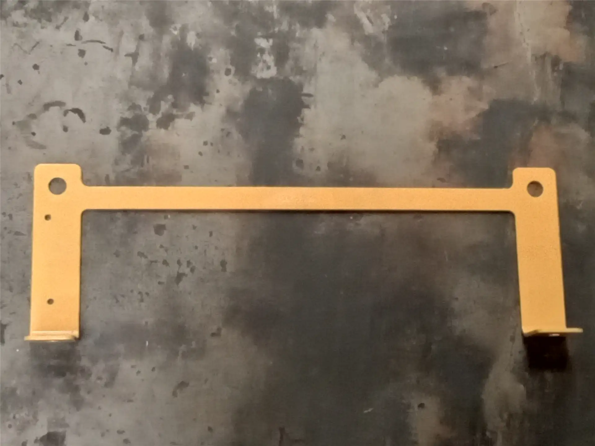 USED BRACKET image
