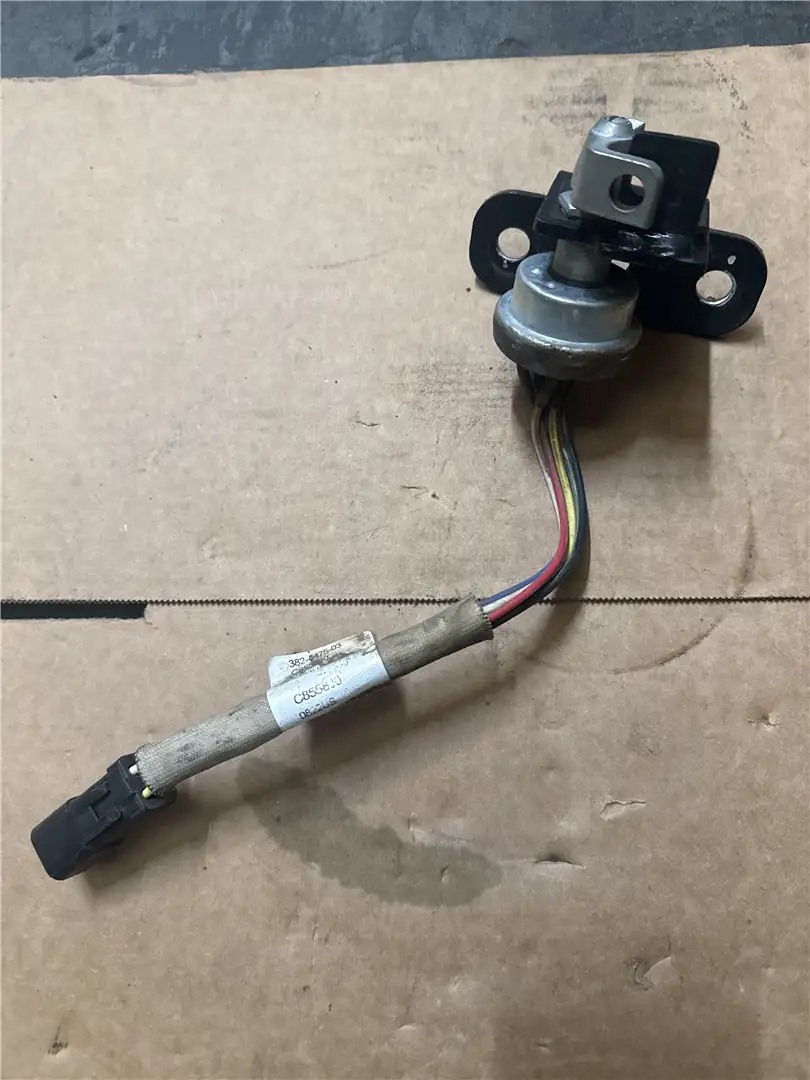 USED SWITCH AS image