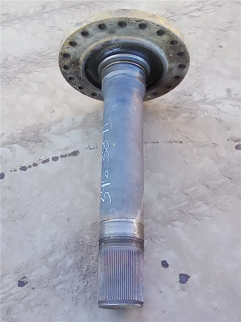 USED AXLE SHAFT image