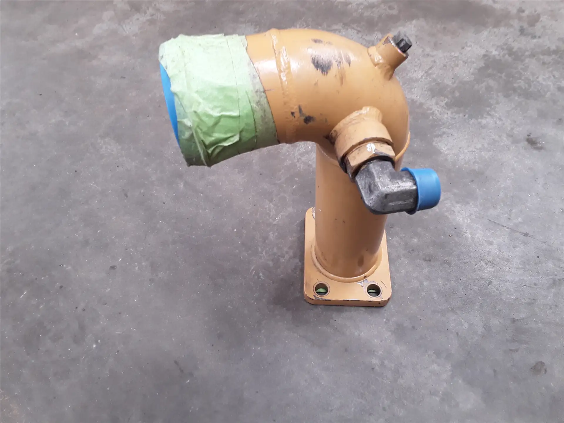 USED PIPE HYD PUMP image