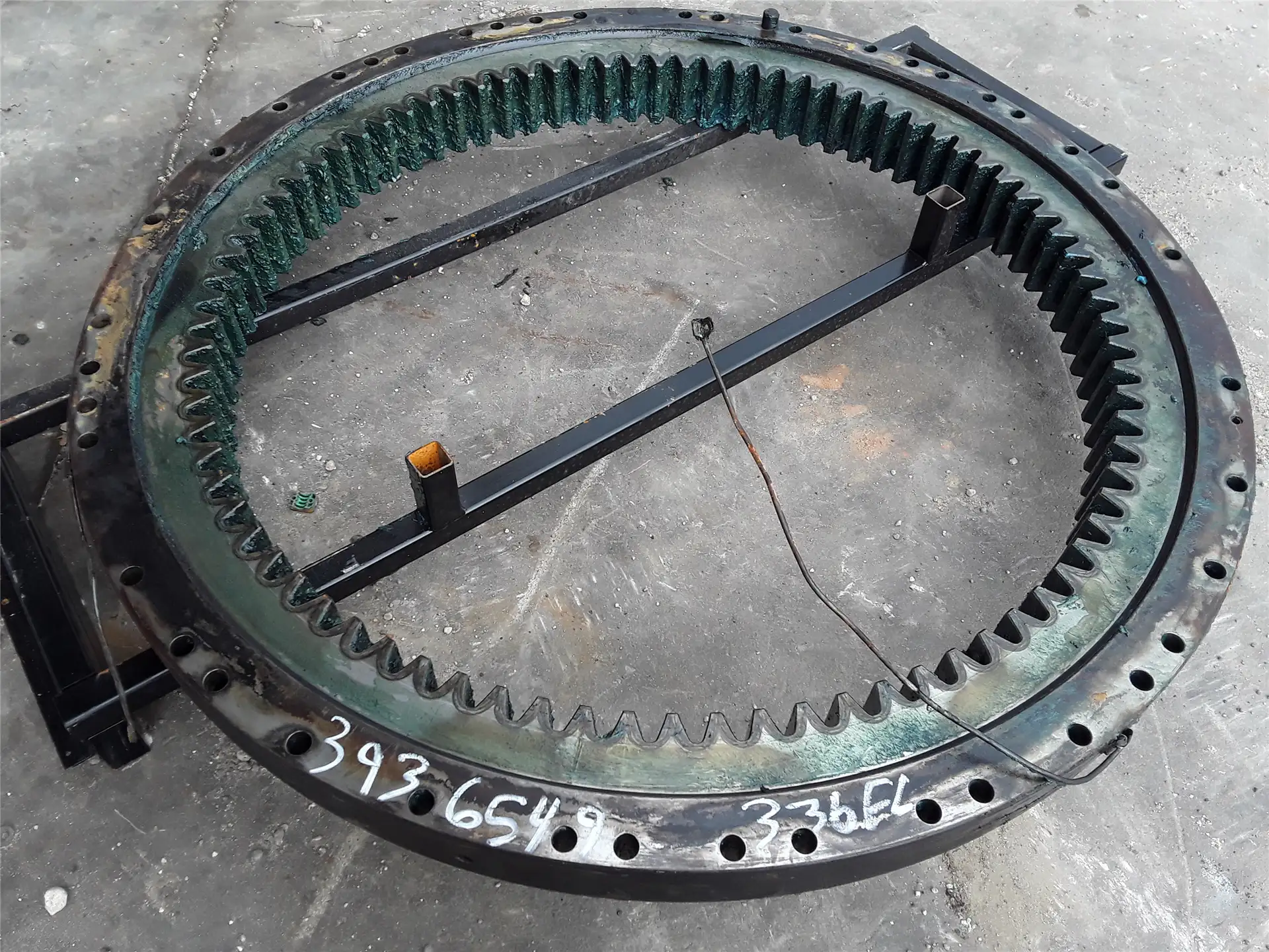 USED SWING GEAR image