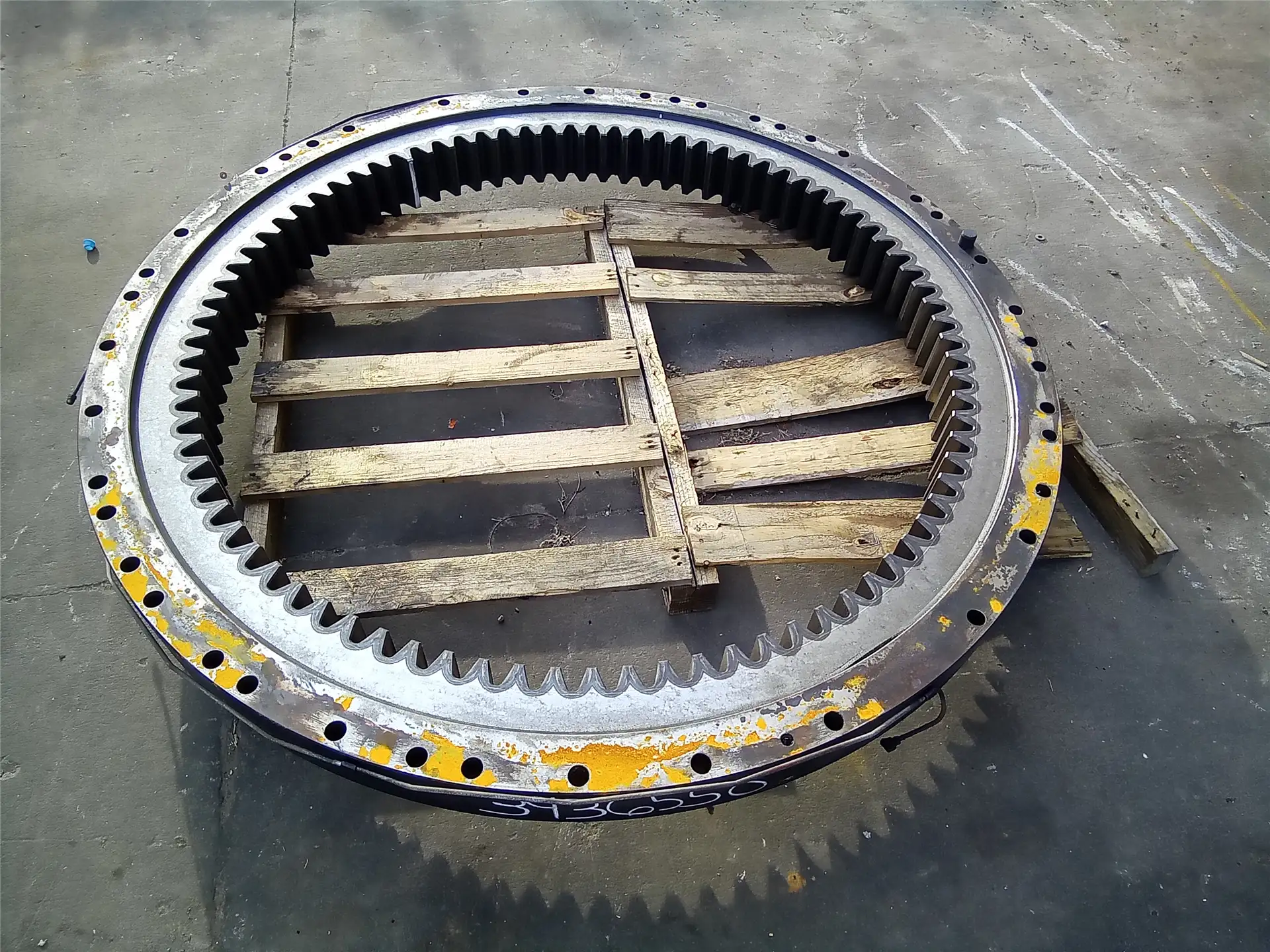 USED SWING GEAR image