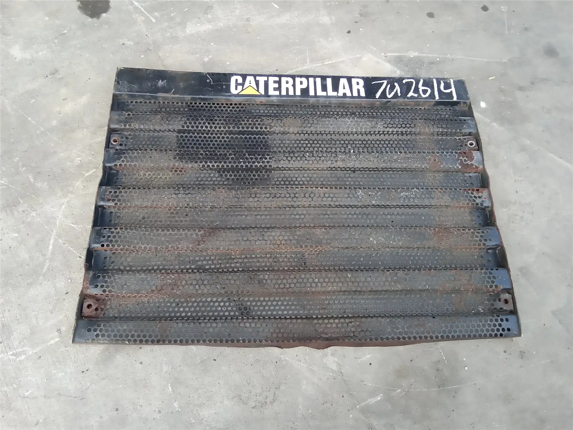 USED GRILL image