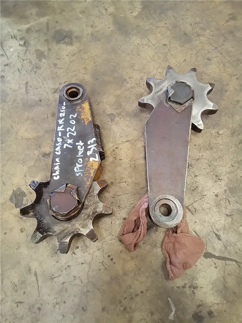 USED CHAINCASE image