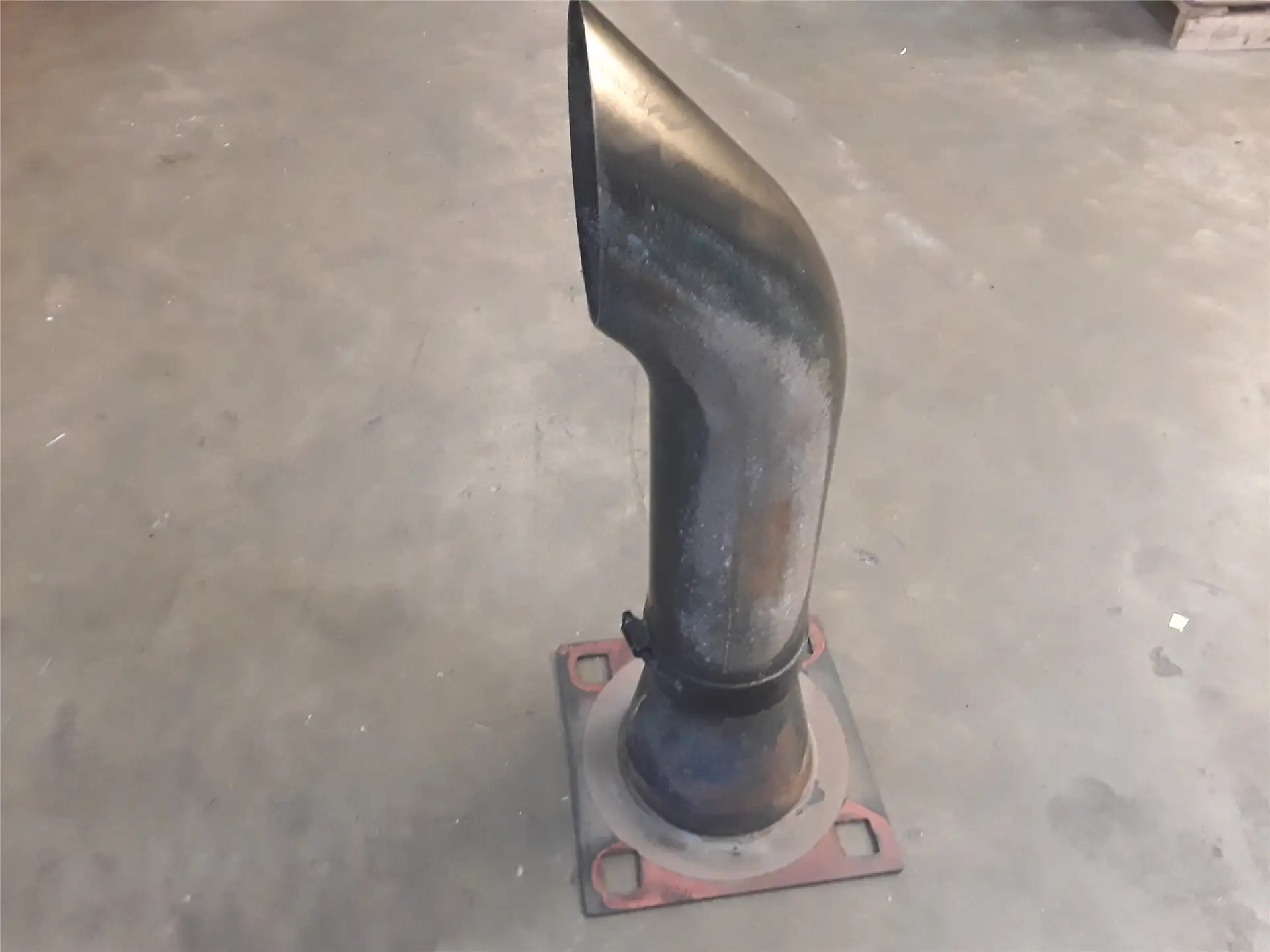 USED EXHAUST EXTEN image