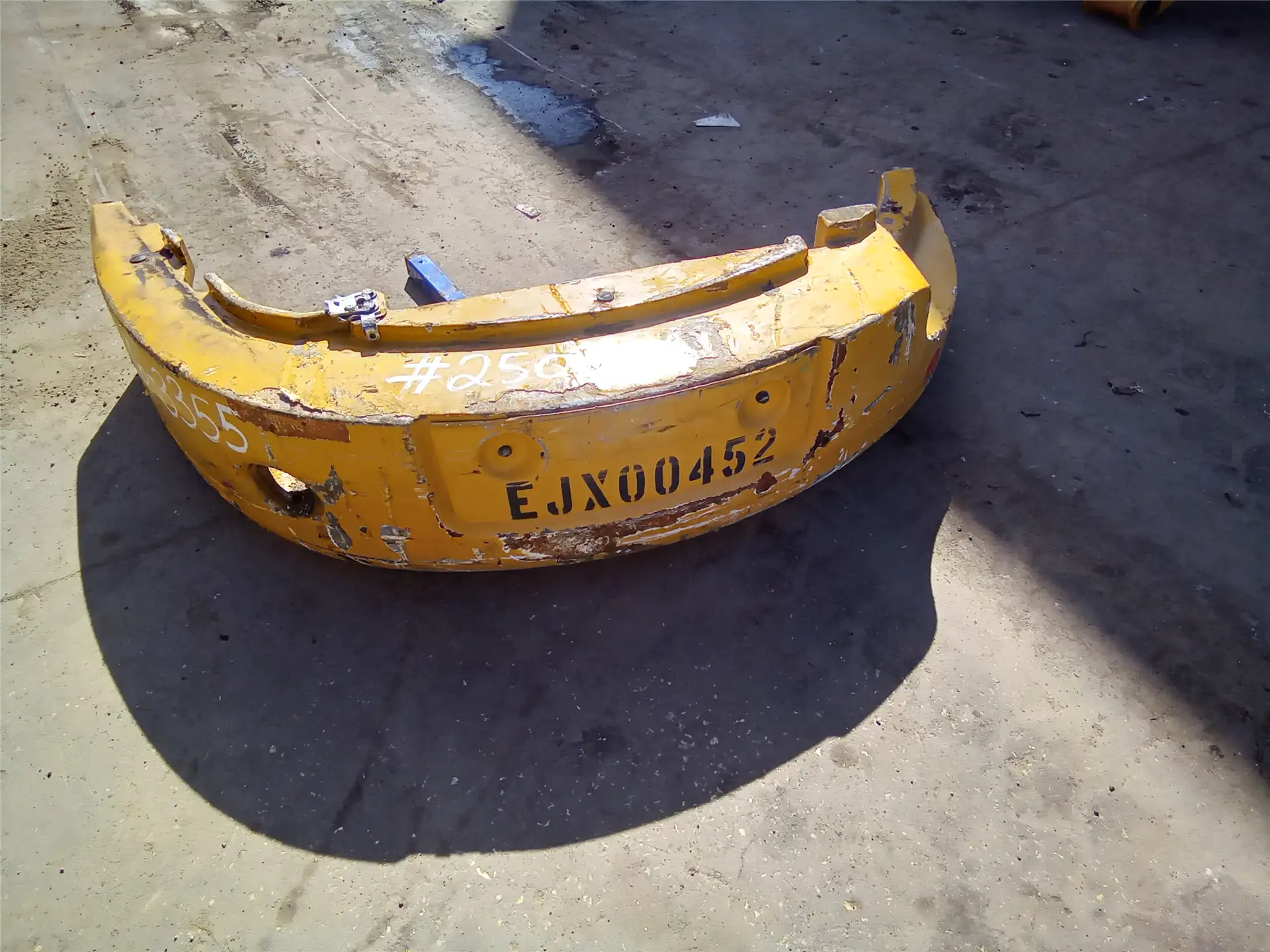 USED COUNTERWEIGHT image