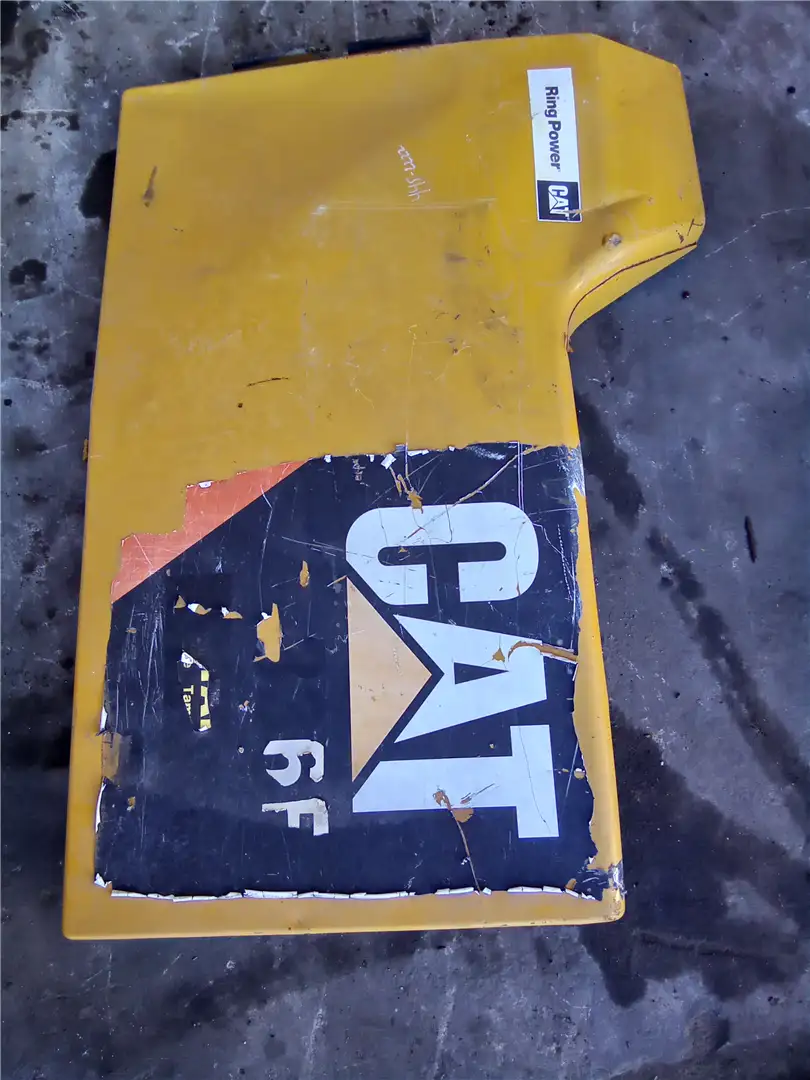 USED DOOR image
