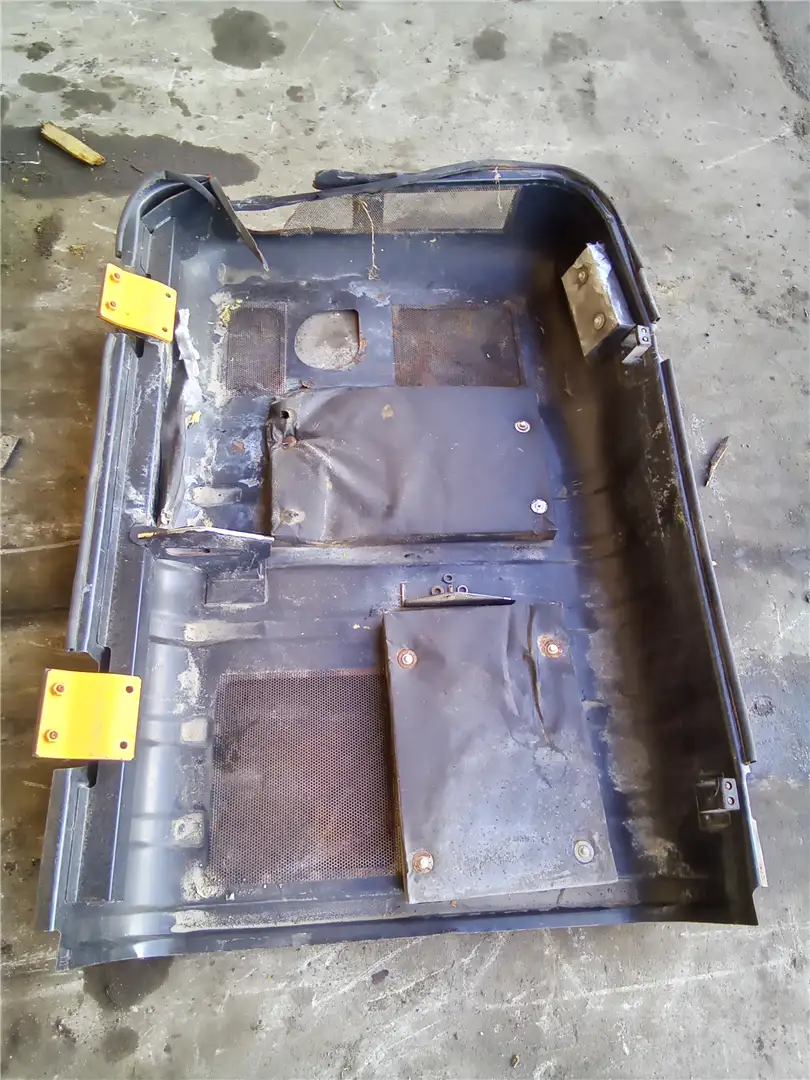USED HOOD image