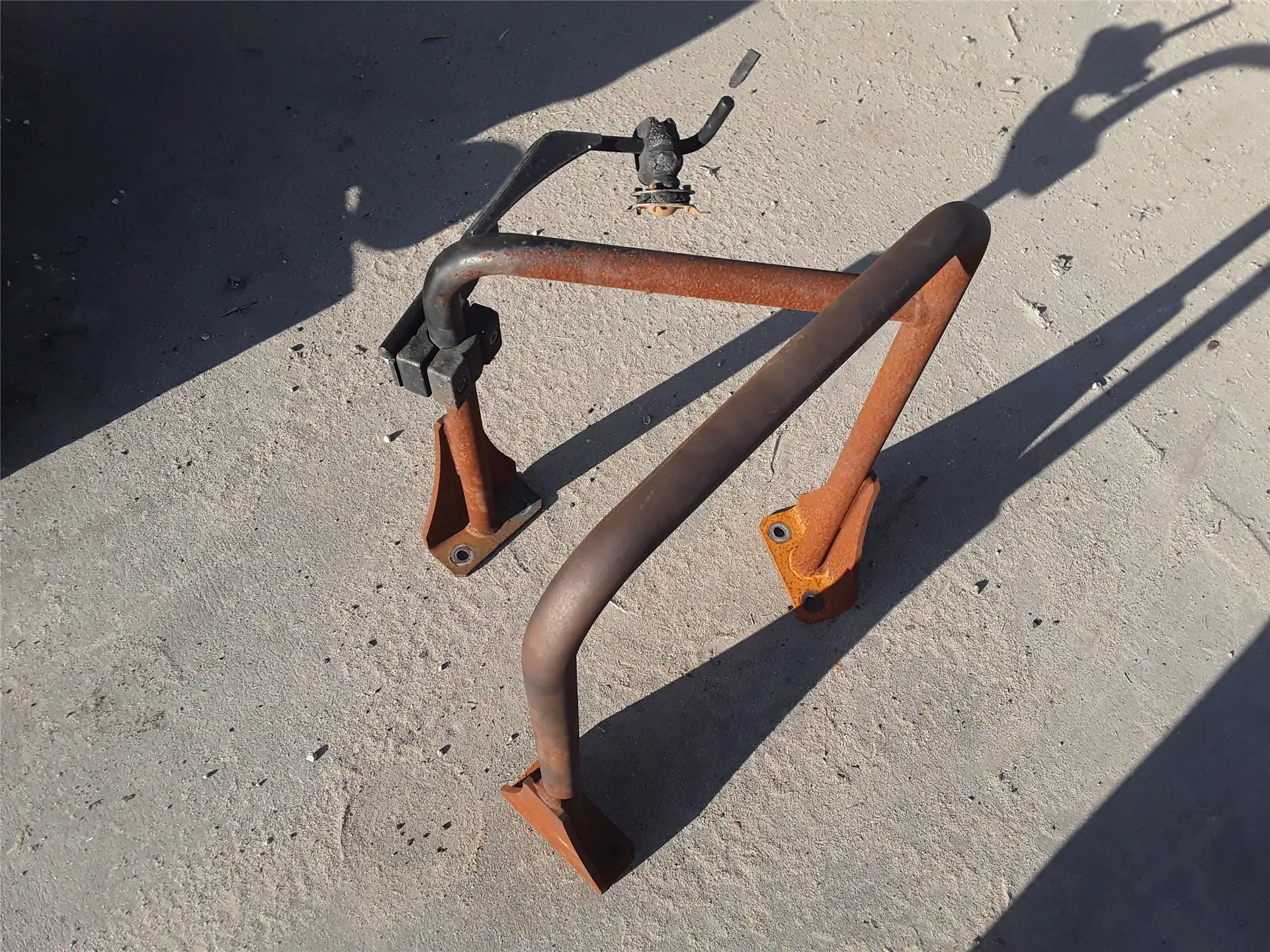USED HAND RAIL image