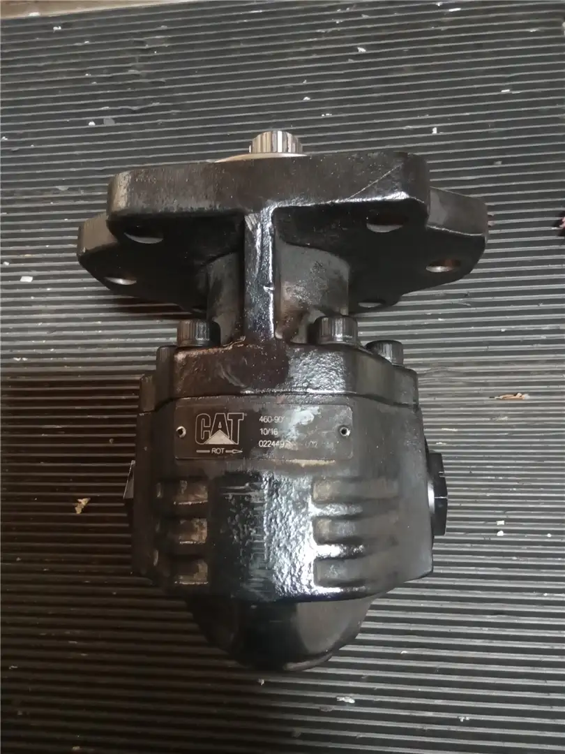 USED PUMP image