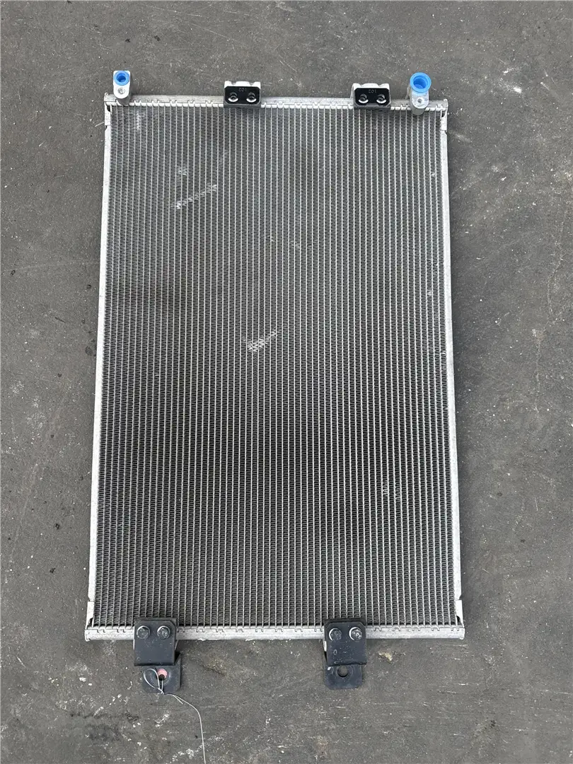USED CONDENSER image