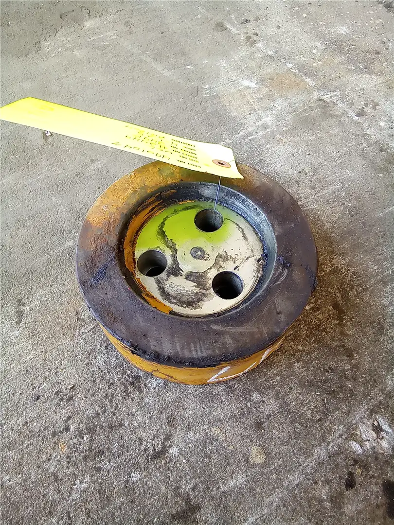USED PLATE image