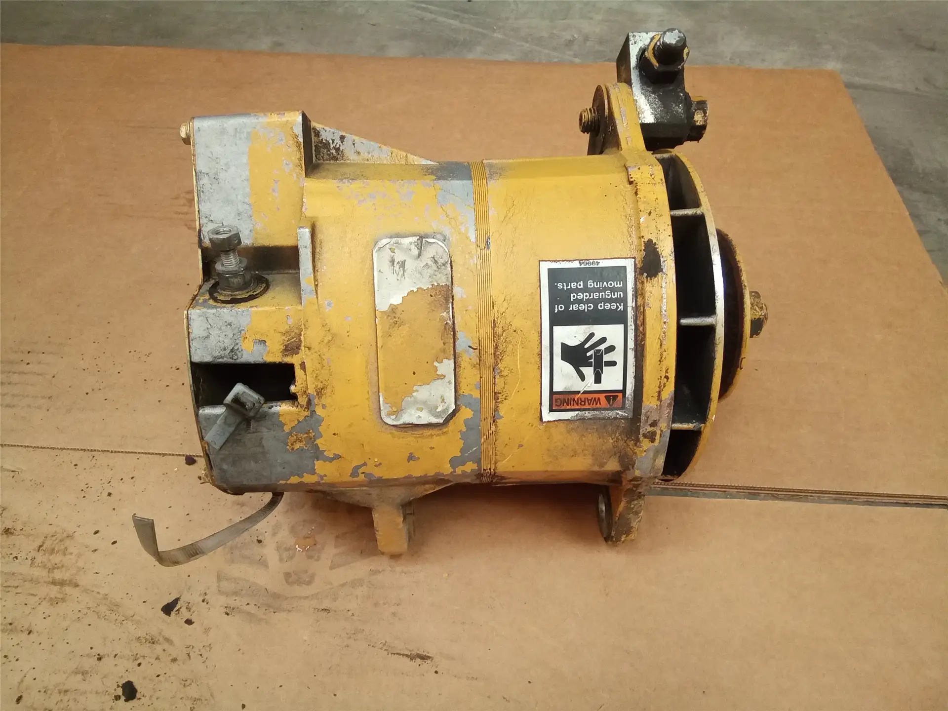 USED ALTERNATOR image