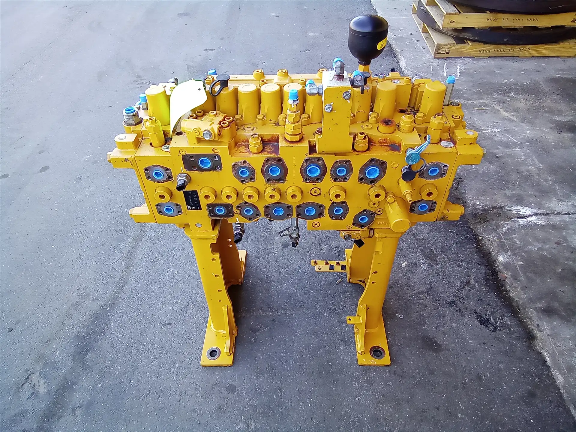 USED MAIN CONTROL image