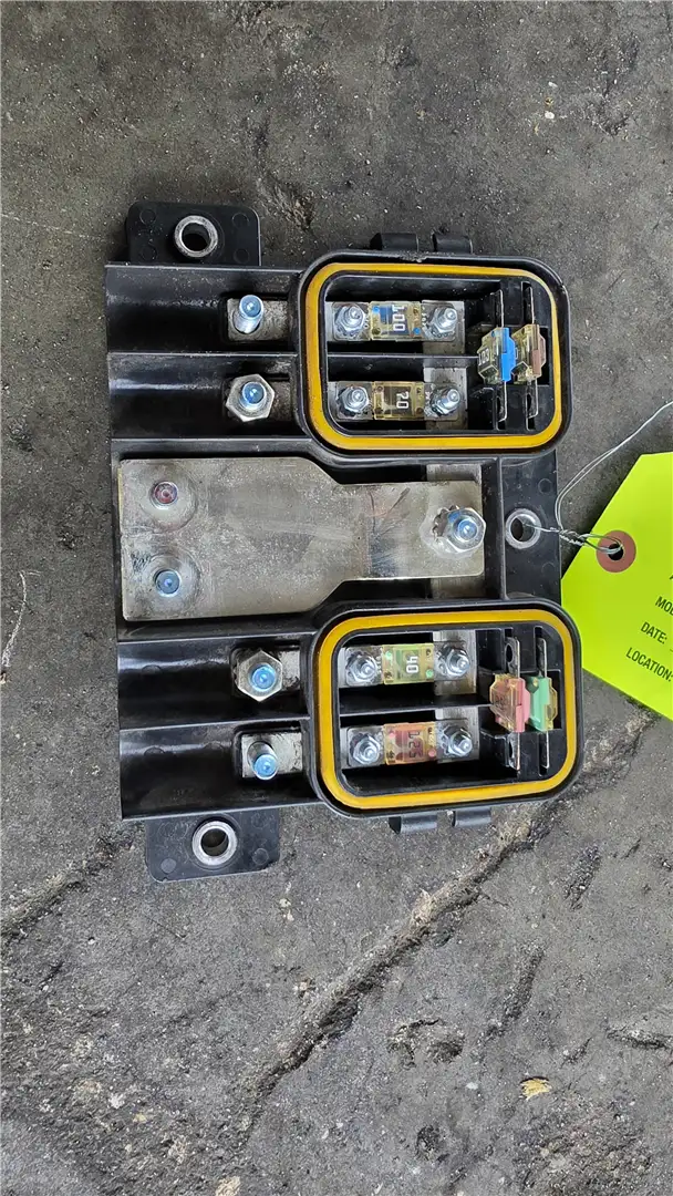 USED FUSE BLOCK image