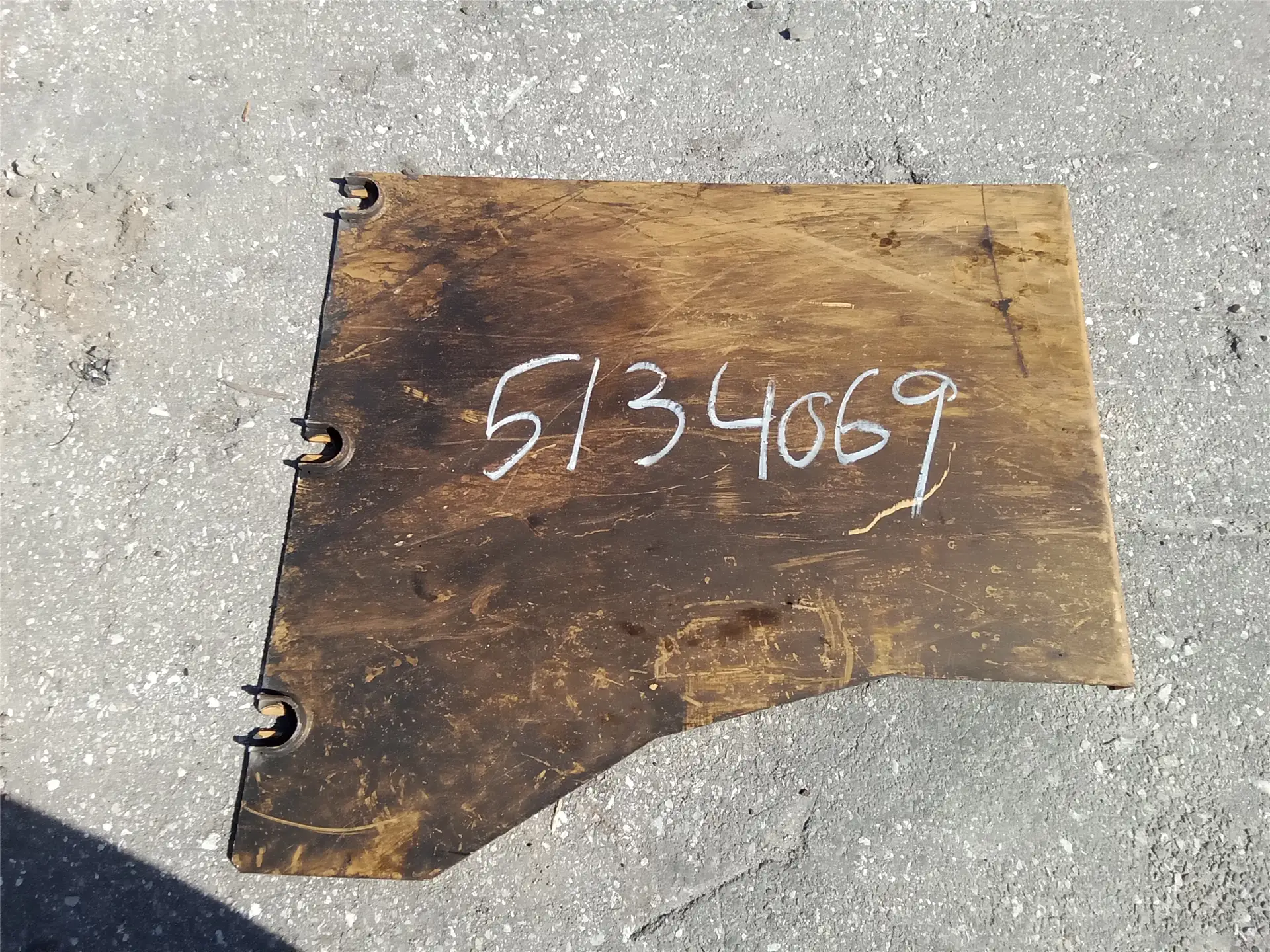 USED PLATE AS image