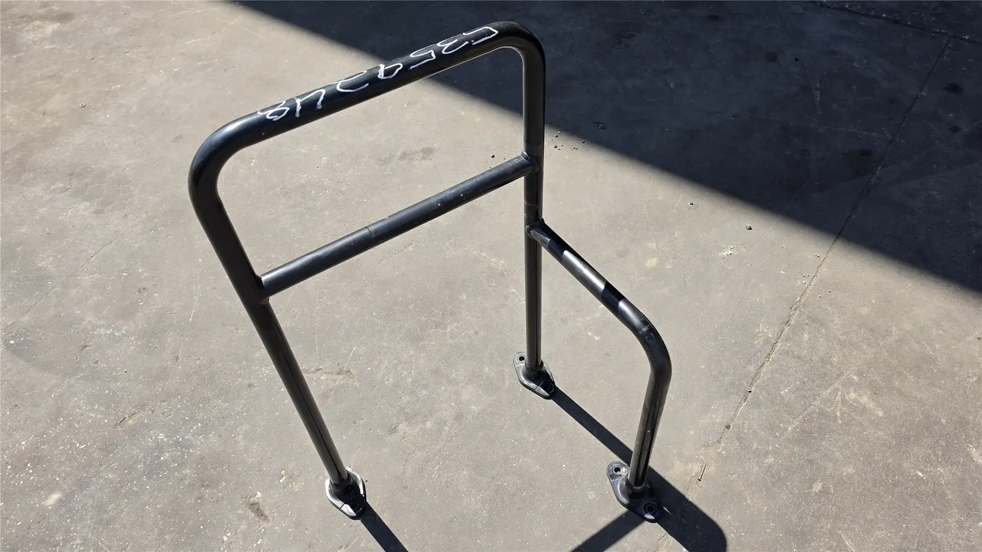 USED HANDRAIL image