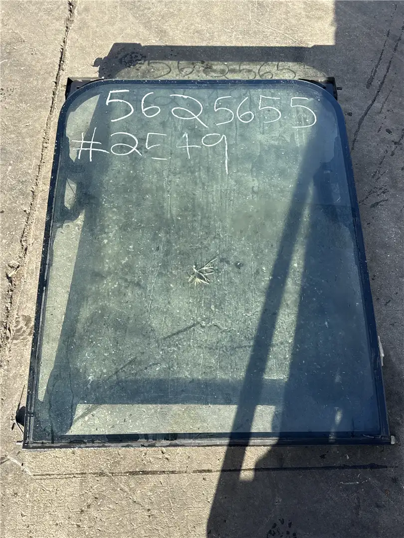 USED WINDOW GP image