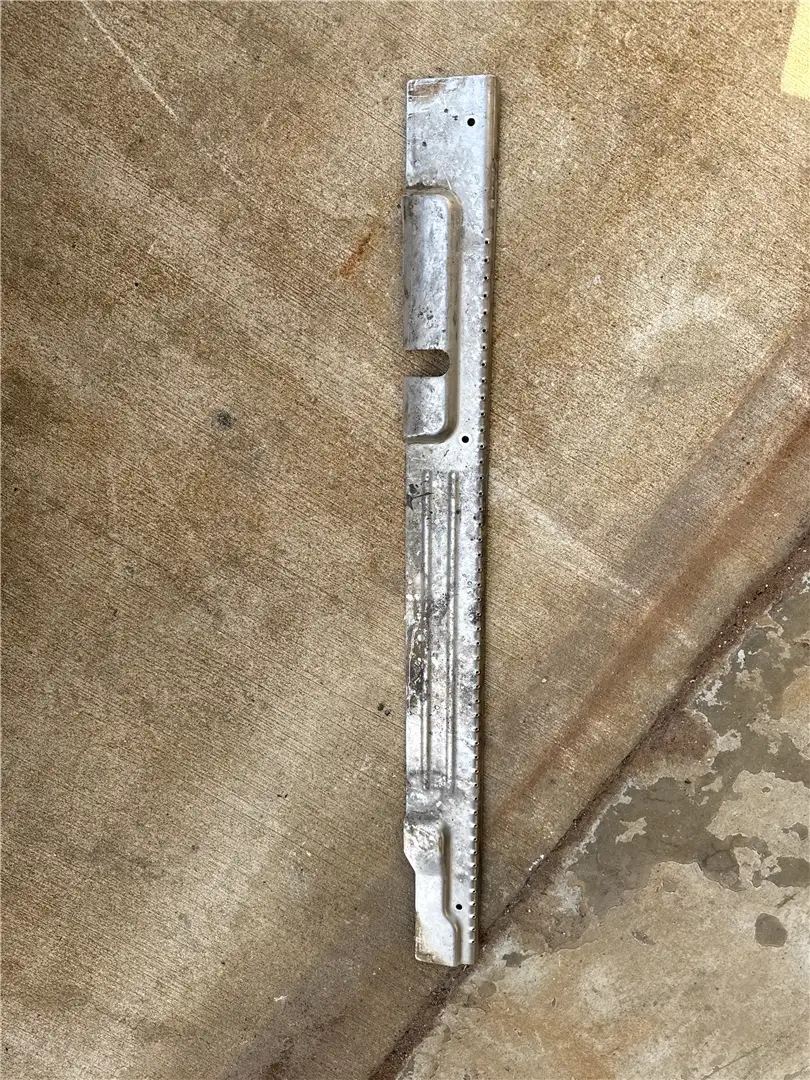 USED GUARD image