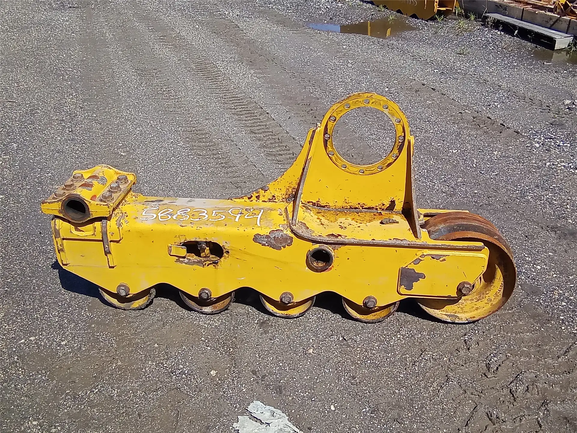 USED LH FRAME GP image