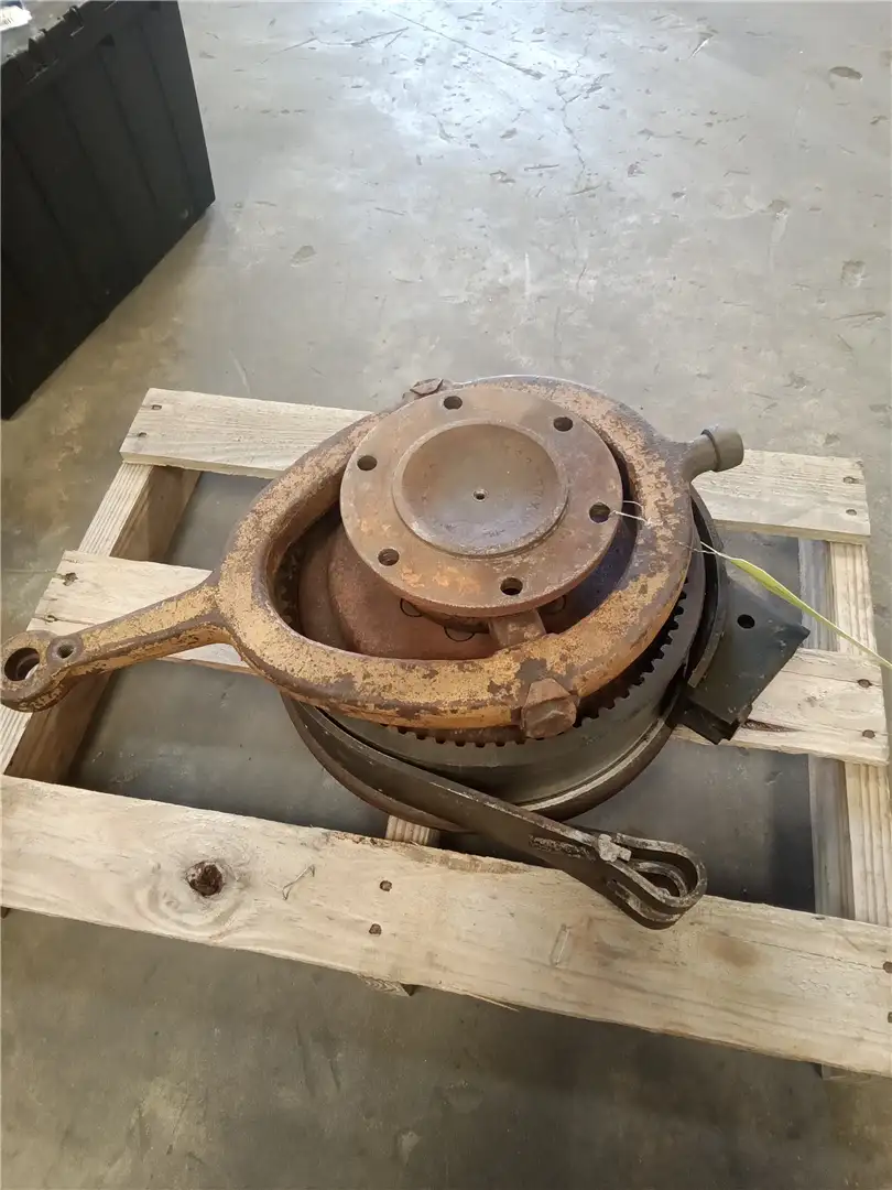 STEERING CLUTCH image