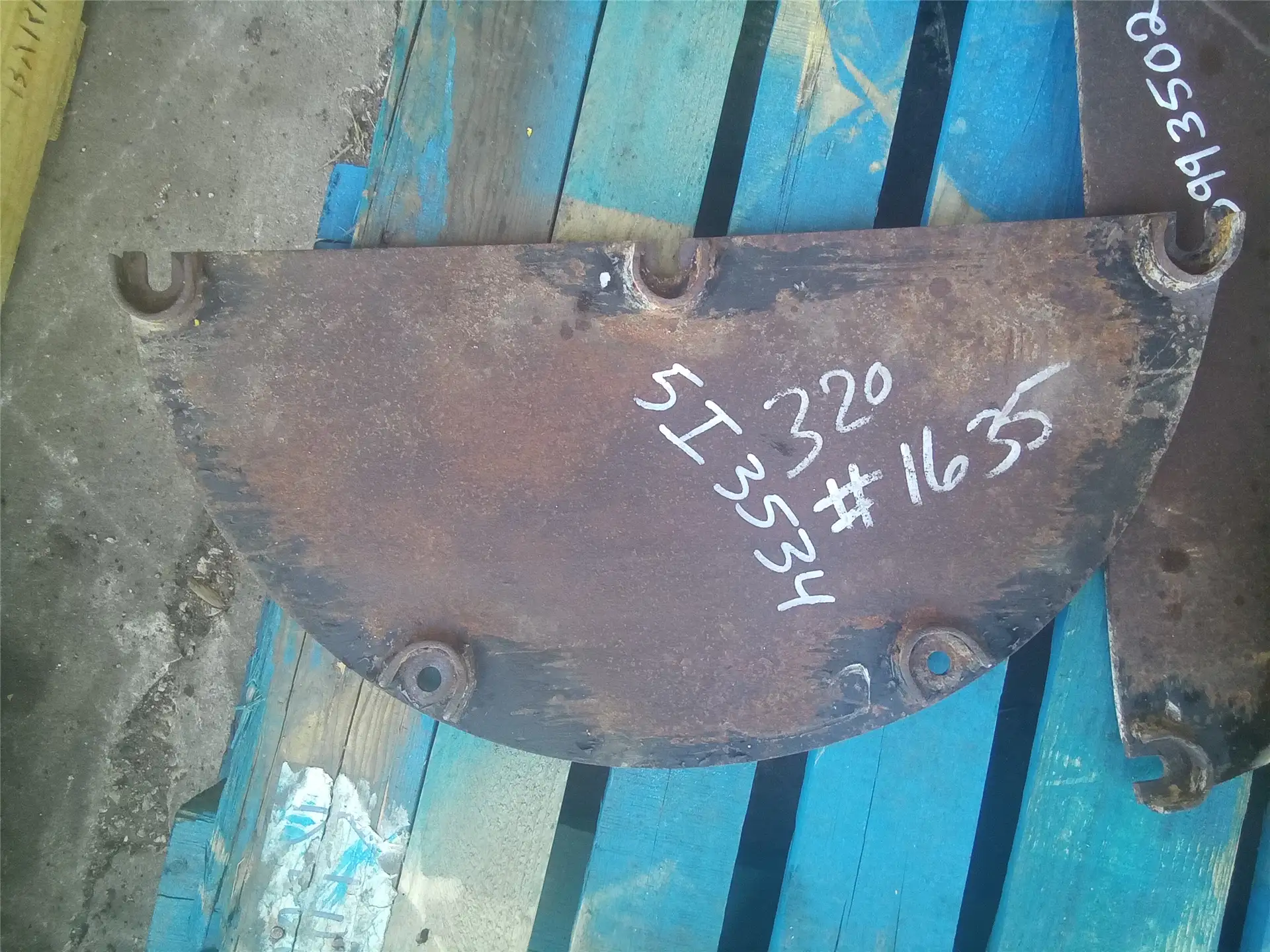 USED COVER image