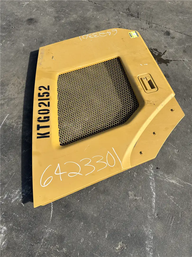 USED DOOR AS LH image