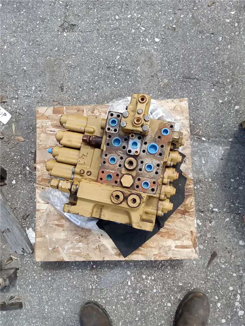 USED MAIN CONTROL image