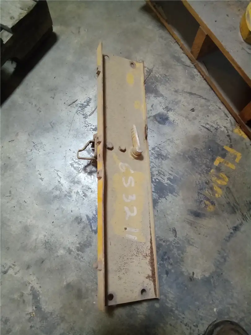 USED PLATE ASSEMBL image