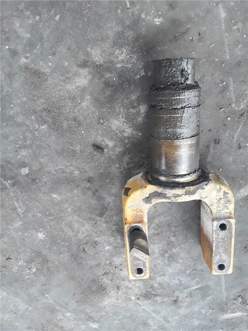 USED YOKE image