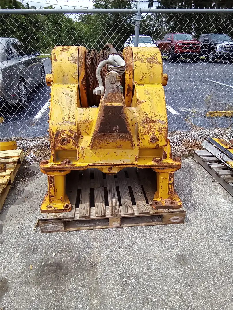 USED WINCH image