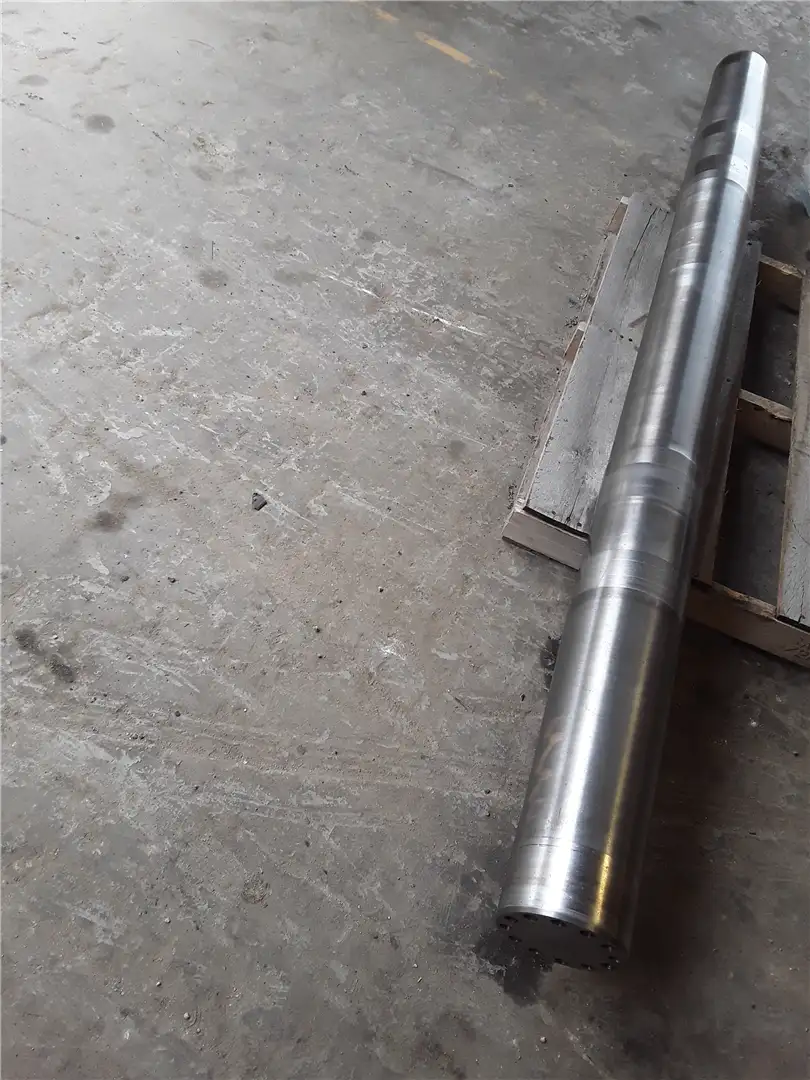 USED PIVOT SHAFT image