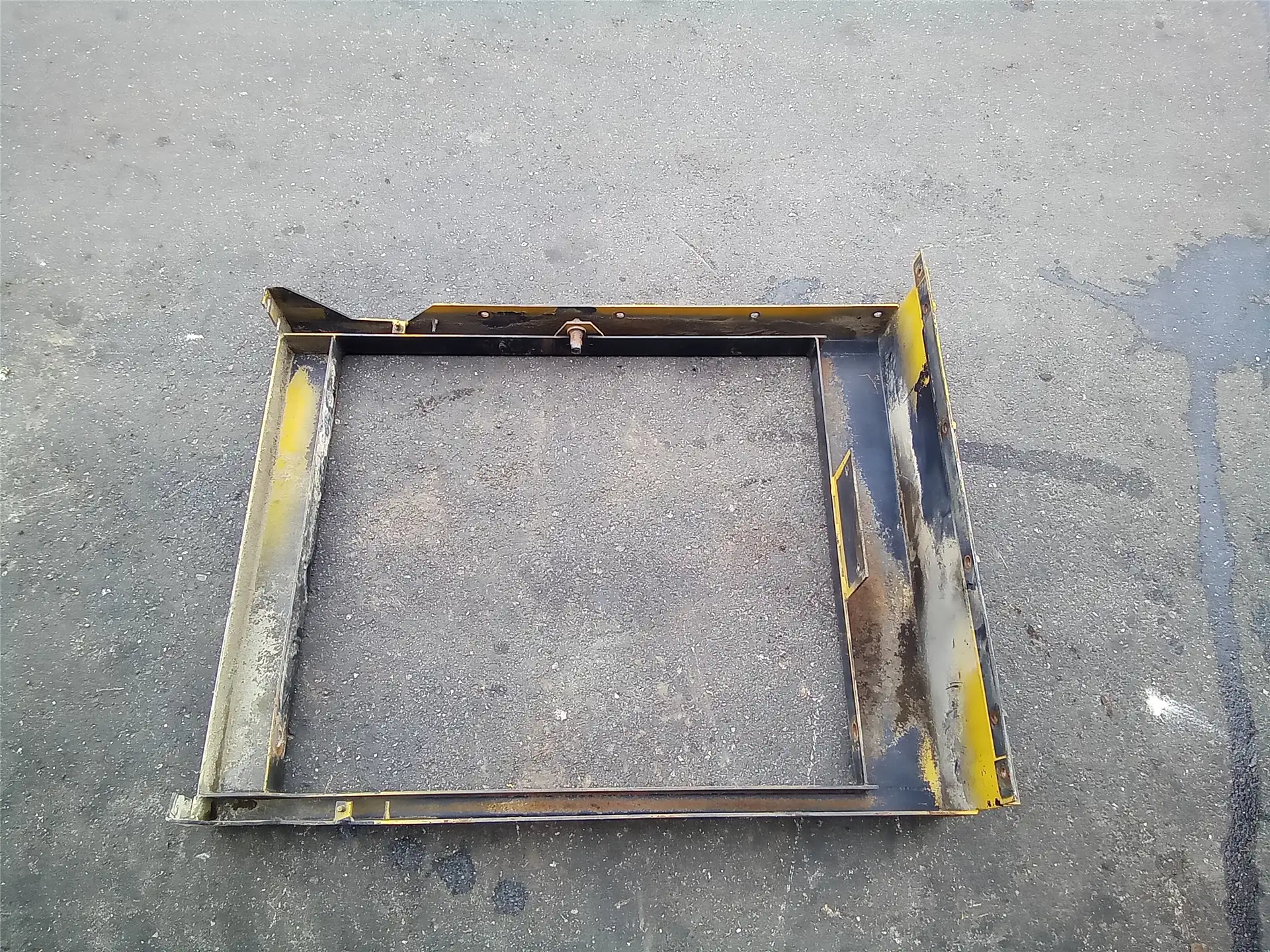 USED CHANNEL image