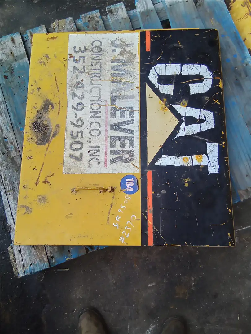 USED LH DOOR image