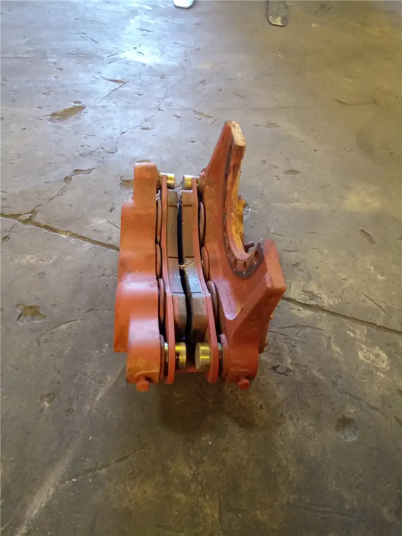 USED BRAKE CALIPER image