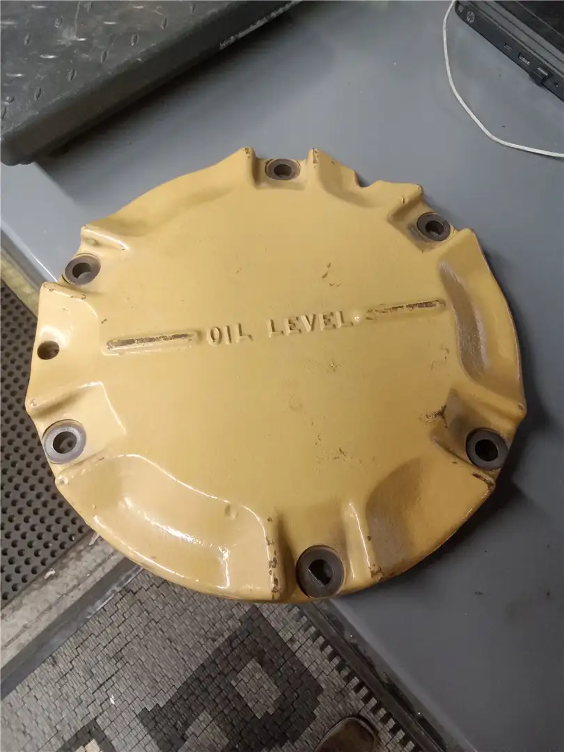 USED COVER image