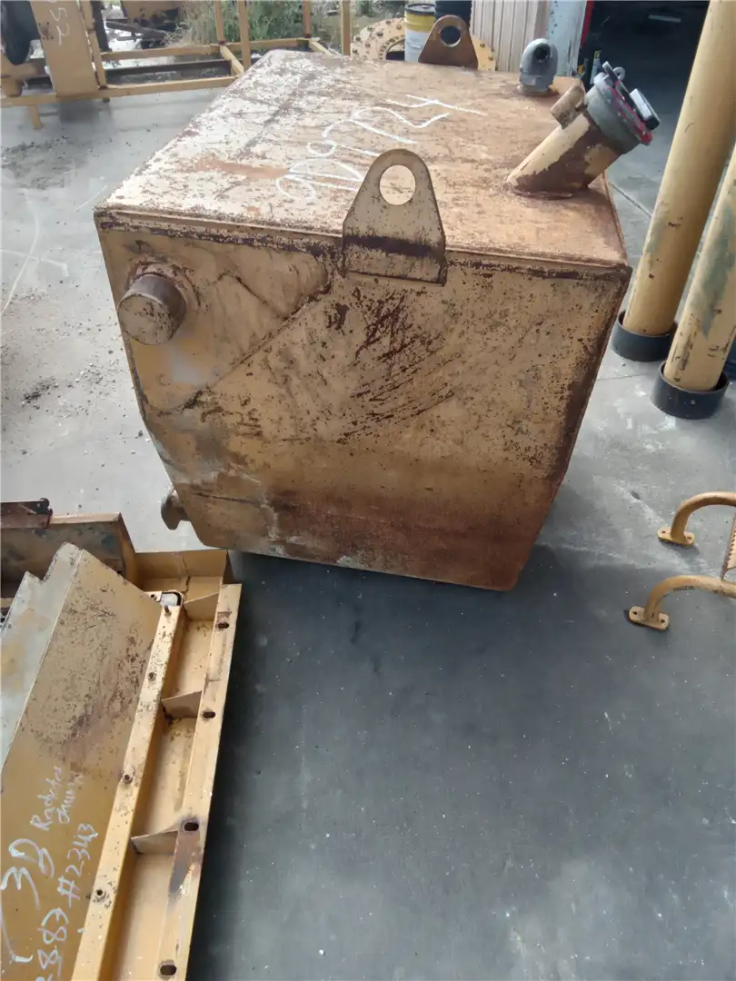 USED FUEL TANK image