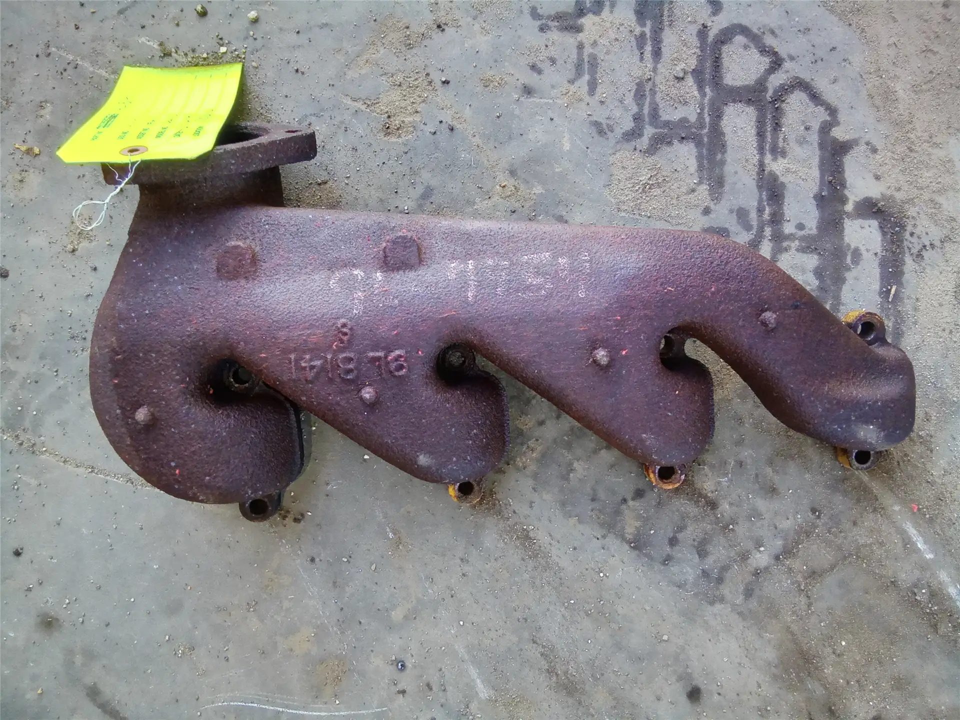 USED RH MANIFOLD image