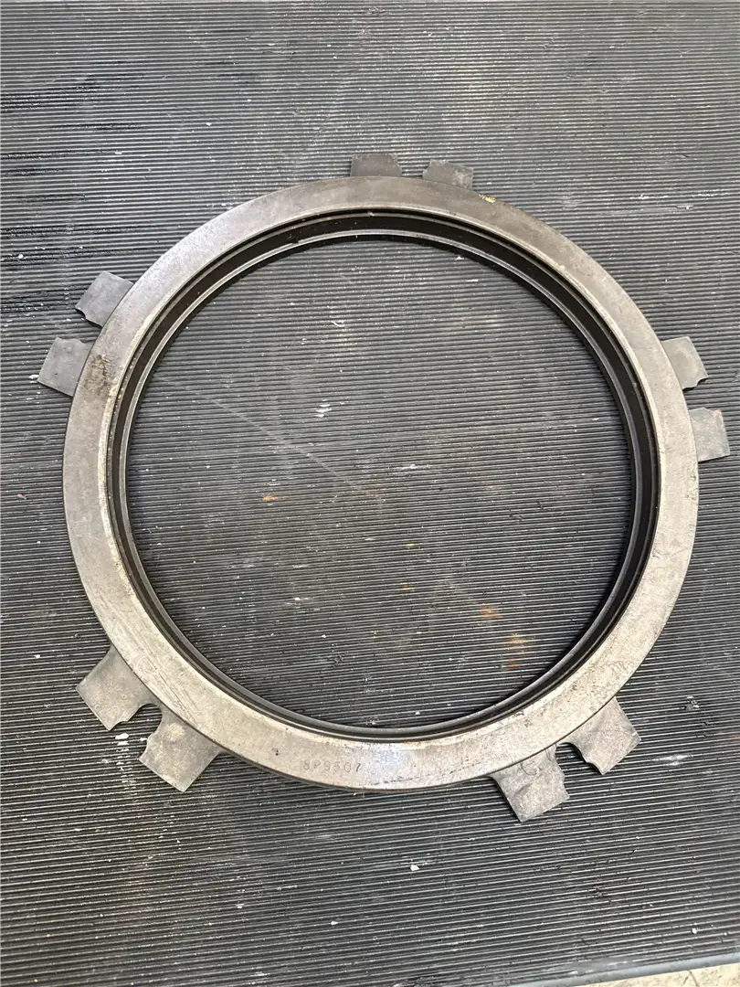 USED PISTON CLUTCH image