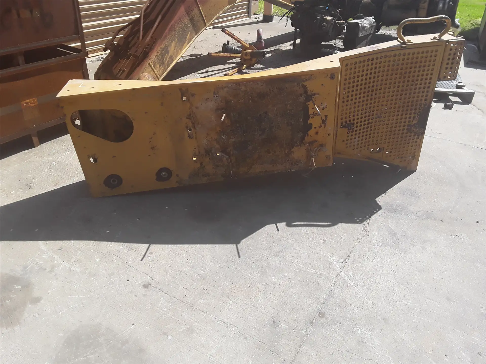 USED LH FENDER image