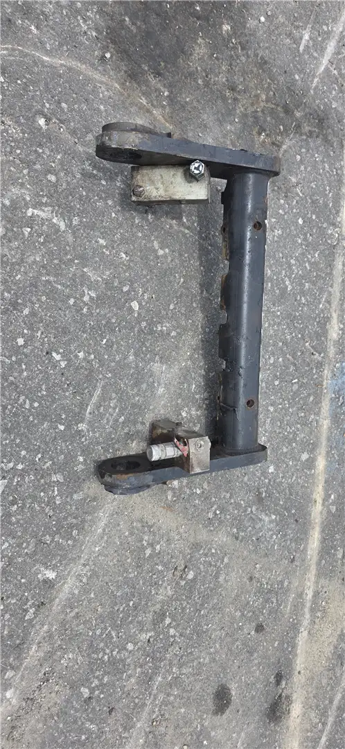 USED COUPLER AS image