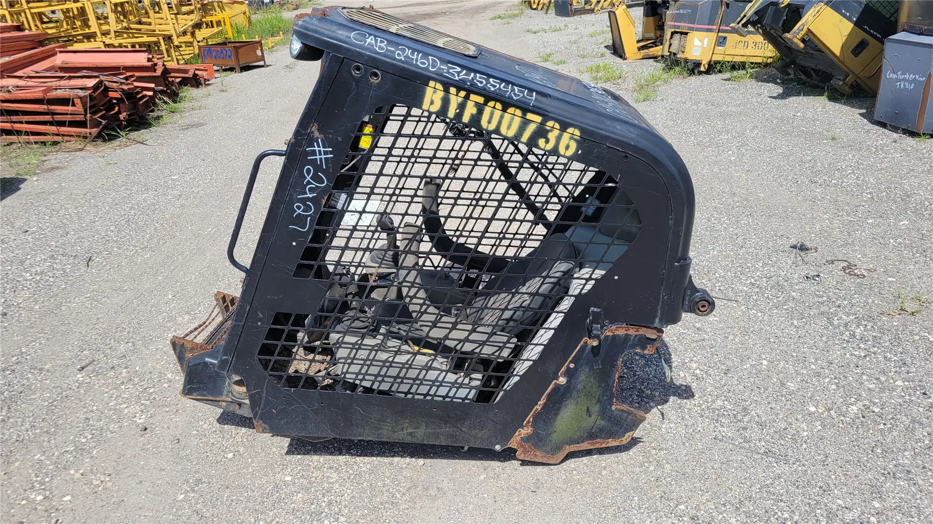 USED CAB AR image