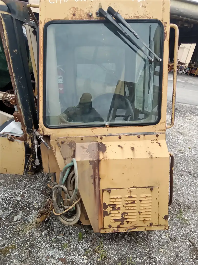 USED CAB image