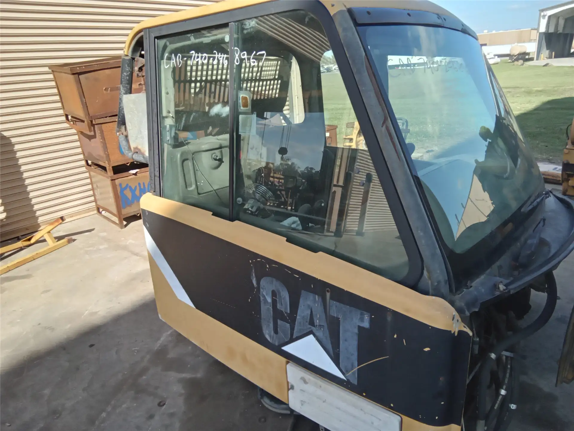 USED CAB image