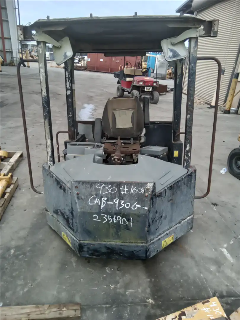 USED CAB image